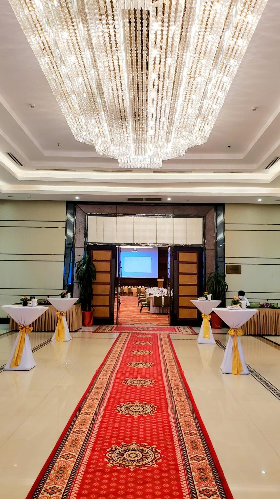 Dara Airport Hotel Phnom Penh Eksteriør billede